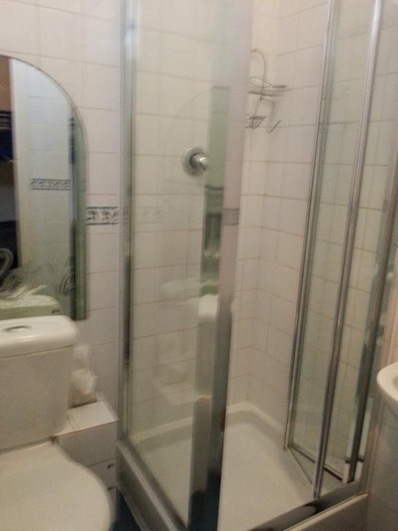 Strides Hotel Blackpool Room photo